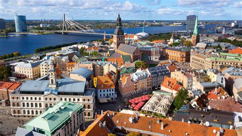 拉脱维亚成立一百周年庆典活动，举国欢庆-世界游网World Travel Online