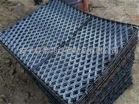 建筑用钢板网镀锌钢板网平台钢板网厂家直销 - 安平县贝达丝网厂