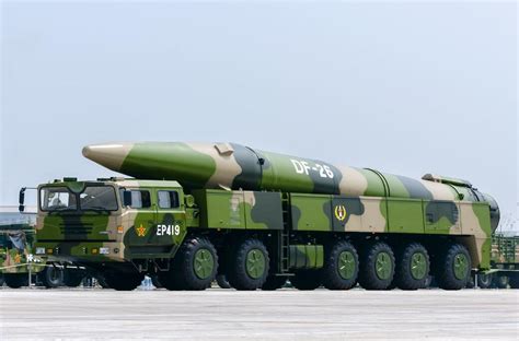 国防部：东风-26导弹列装火箭军 具备四大特点_凤凰军事
