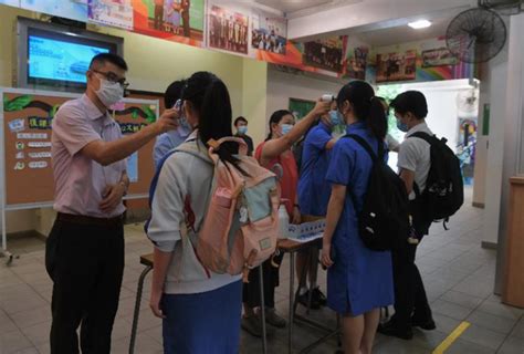 香港再现学生感染群组：一中学同班3人感染，一教学机构增4例确诊-大河新闻