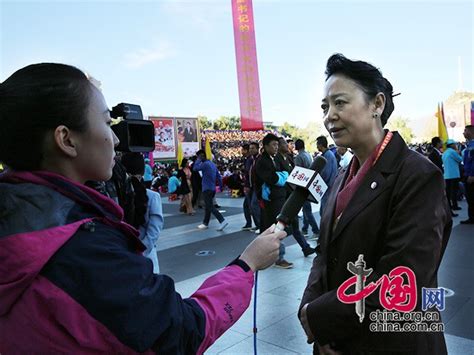 德吉白珍：凝聚妇女智慧力量 为西藏经济社会发展做贡献_中国访谈_中国网
