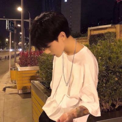 非主流普通男孩头像