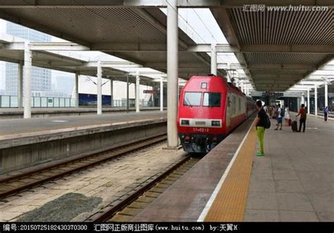 火车从广州到海南省，到底是怎么过海的？看完长见识了