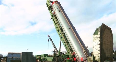 俄罗斯正研发“高超音速导弹链”，俄专家：在这方面已无人能与俄竞争_邻邦扫描_军事_新闻中心_台海网