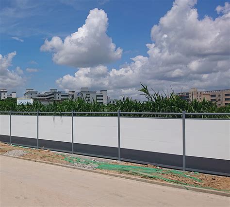 新型施工围挡临时工程移动围栏彩钢围挡PVC围挡安全夹心板彩钢瓦-阿里巴巴