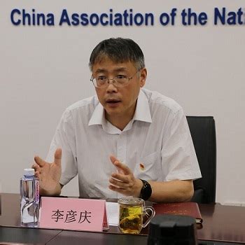 李荣民同志到中国船舶工业行业协会调研指导党建工作