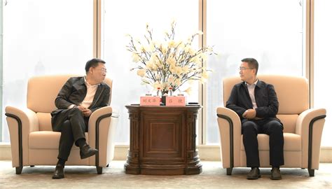新闻中心-阳泉市委副书记、代市长刘文华率团考察上海均和集团