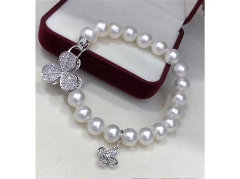 润金店：打造时尚女性信赖的珠宝品牌_国际珠宝网