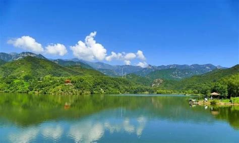 湖光山色的美丽景观高清图片下载-正版图片600656512-摄图网