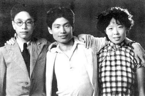 1920年9月30日中国现代作家张爱玲诞生 - 历史上的今天