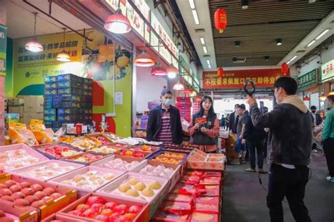 深圳海吉星蔬菜日均来货量超5000吨 深港两地“菜篮子”供应充足稳定--深圳在行动