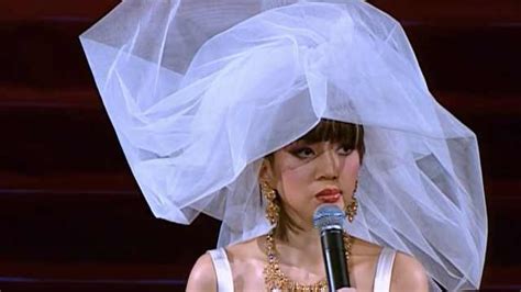 梅艳芳婚纱背后的故事曝光，演唱会最后她对歌迷说的话，太好哭了