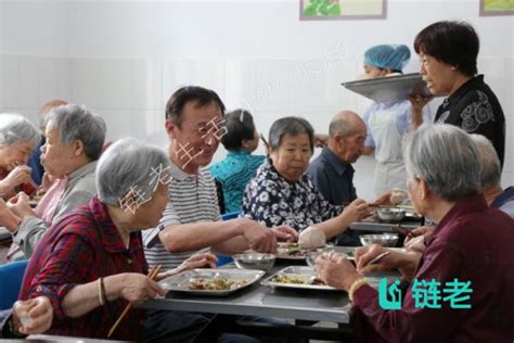 昌邑实行养老机构陪餐制度,促进管理服务质量提升_链老