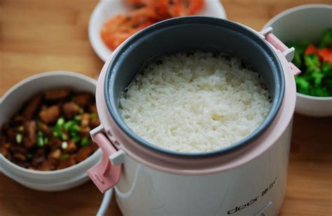 家常蒸米饭怎么做_360新知