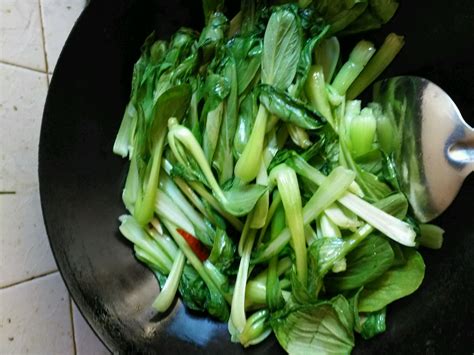 青菜怎么做好吃又有营养：关键在于“炒”得恰到好处 - 花语网