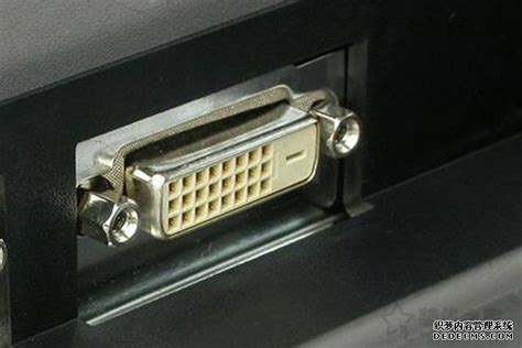 如何选择显示器连接线？VGA、DVI、HDMI、DP四种主流接口知识_方程式一