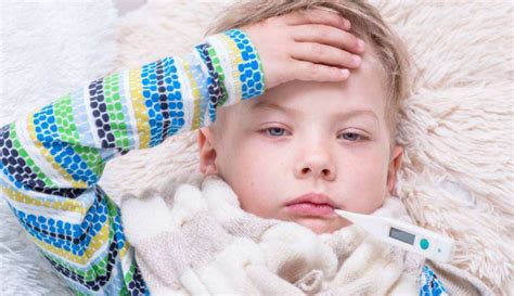孩子发烧多少度可以用退烧药 孩子发烧怎么使用退烧药 _八宝网