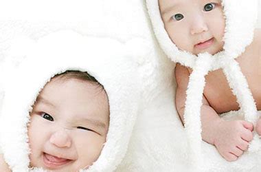 杨姓男孩双胞胎取名_双胞胎起名_安康起名网免费取名