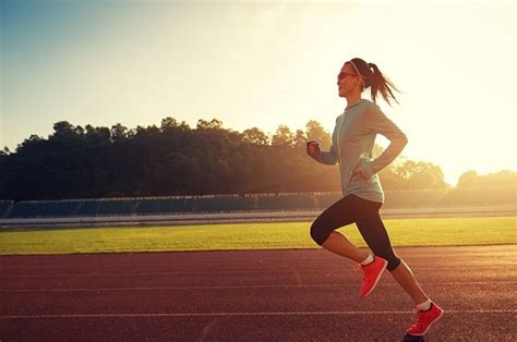 晚上运动和早上运动哪个减肥效果好-六六健康网