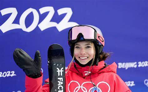 中国第三金！自由式滑雪女子大跳台冠军属于挑战极限的谷爱凌