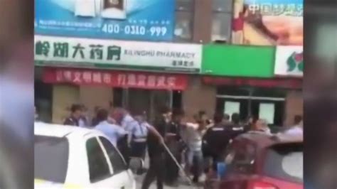 官方称邯郸男子当街砍人事件3死4伤疑犯在救治_腾讯视频