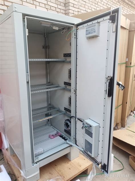 1.2米空调设备柜 室外一体化机柜_山东思锐通信设备有限公司