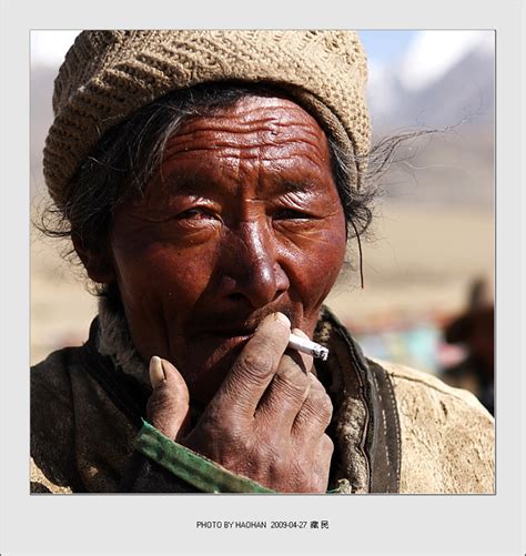 “少数民族服饰大观”系列图片报道：藏族服饰_新闻中心_新浪网
