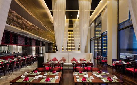 林芝约会的餐厅(人均300多，西藏林芝工布庄园希尔顿酒店，猎味中餐厅体验) - 【爱喜匠】