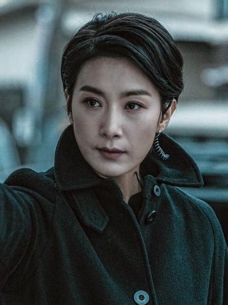 Kim Seo Hyung Talk About Portraying a Lesbian Character on "Mine"