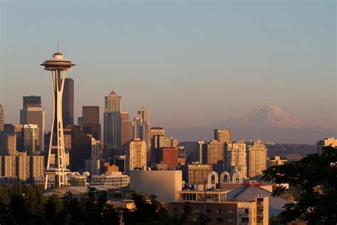 西雅图市风景与城市建筑和交高清图片下载-正版图片507355902-摄图网