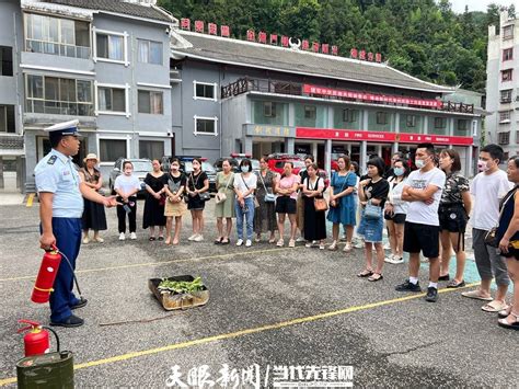 托起生命之舟 全市医务人员奋战抗疫一线-东南网-福建官方新闻门户