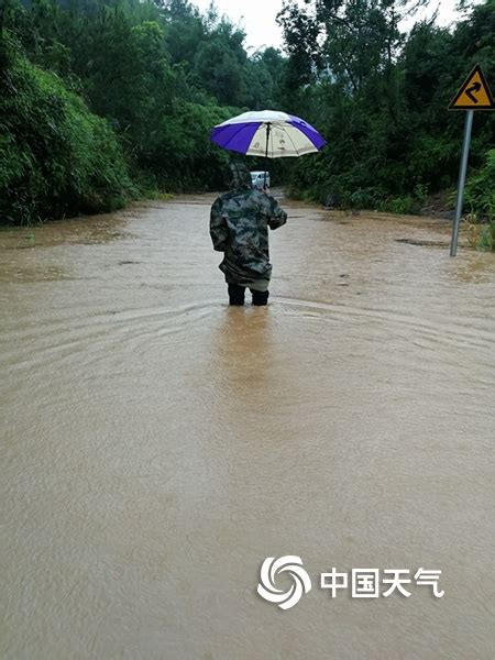 强降水来袭 广东龙川受淹严重出现滑坡险情-天气图集-中国天气网