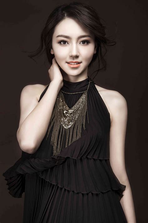 中国电影史上最漂亮的女演员，个个气质出众，谁令你惊艳？|电影史|女演员|夏梦_新浪新闻