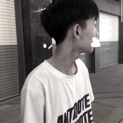男生非主流学生头像