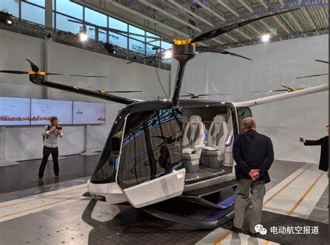 峰飞自动驾驶eVTOL载人飞行器V1500M中国航展全球首发_TOM资讯