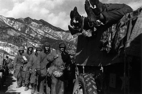 1950年的朝鲜战争期间的老照片-天下老照片网