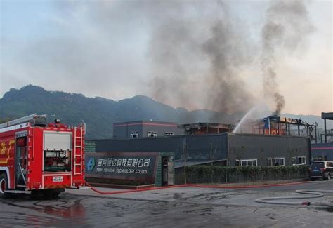 四川江安县一工业园区发生爆燃事故 应对重大舆情要谨慎“双刃剑”