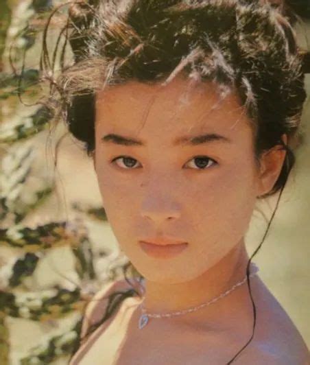 宫泽理惠近50岁也能凭颜值状态登上热搜，曾被誉为“亚洲最美少女” – 拉阔杂志，拉阔时尚眼界！