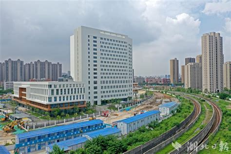 武汉市第四医院常青院区常青花园综合医院年底投用 - 湖北日报新闻客户端