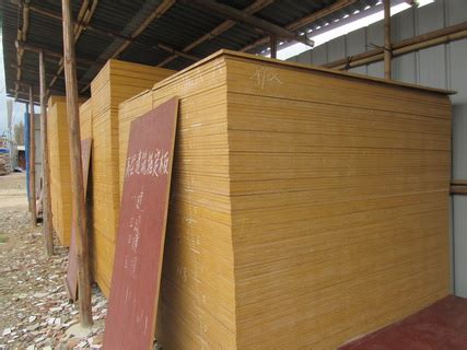 南宁建筑模板厂家面向各地批发工地工程木模板签约质保周转次数-阿里巴巴