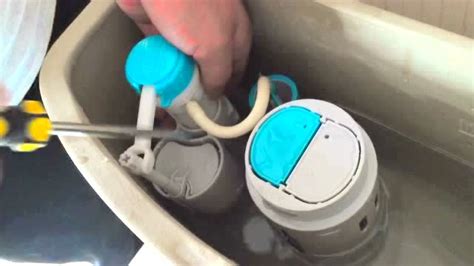 箭牌马桶水件调节视频