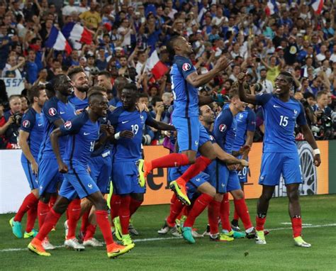 欧洲杯：法国队2比0战胜德国队晋级（组图） - 中国网山东体育 - 中国网 • 山东