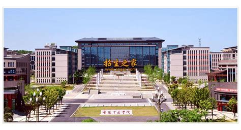 2020贵州省卫生学校“颜值”排名TOP5