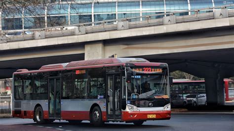 乘公交游北京 直通车带来新体验