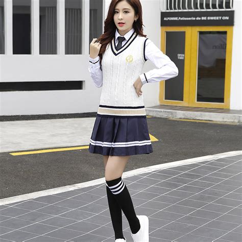 学校少女图片