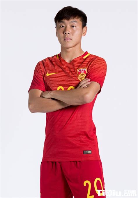 耐克发布中国女足2019女足世界杯主客场球衣_足球