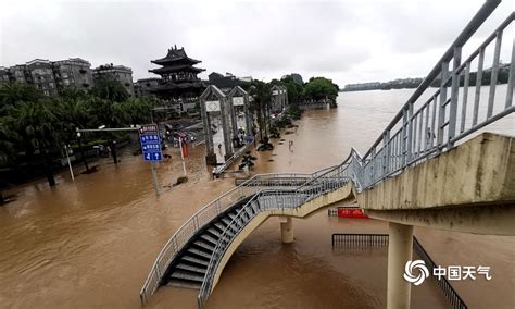 桂林暴雨再次来袭 城区内涝严重-图片频道