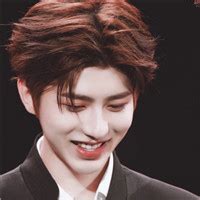 蔡徐坤头像图片