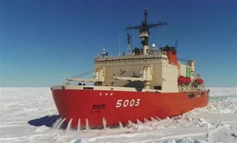 普京：“星星”将来要造世界最大破冰船，可冲破4米厚冰层_手机新浪网