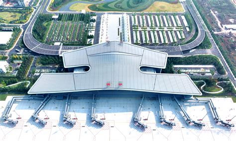 刚刚！首个航班落地！济宁大安机场正式开航投运 - 民生 - 济宁 - 济宁新闻网